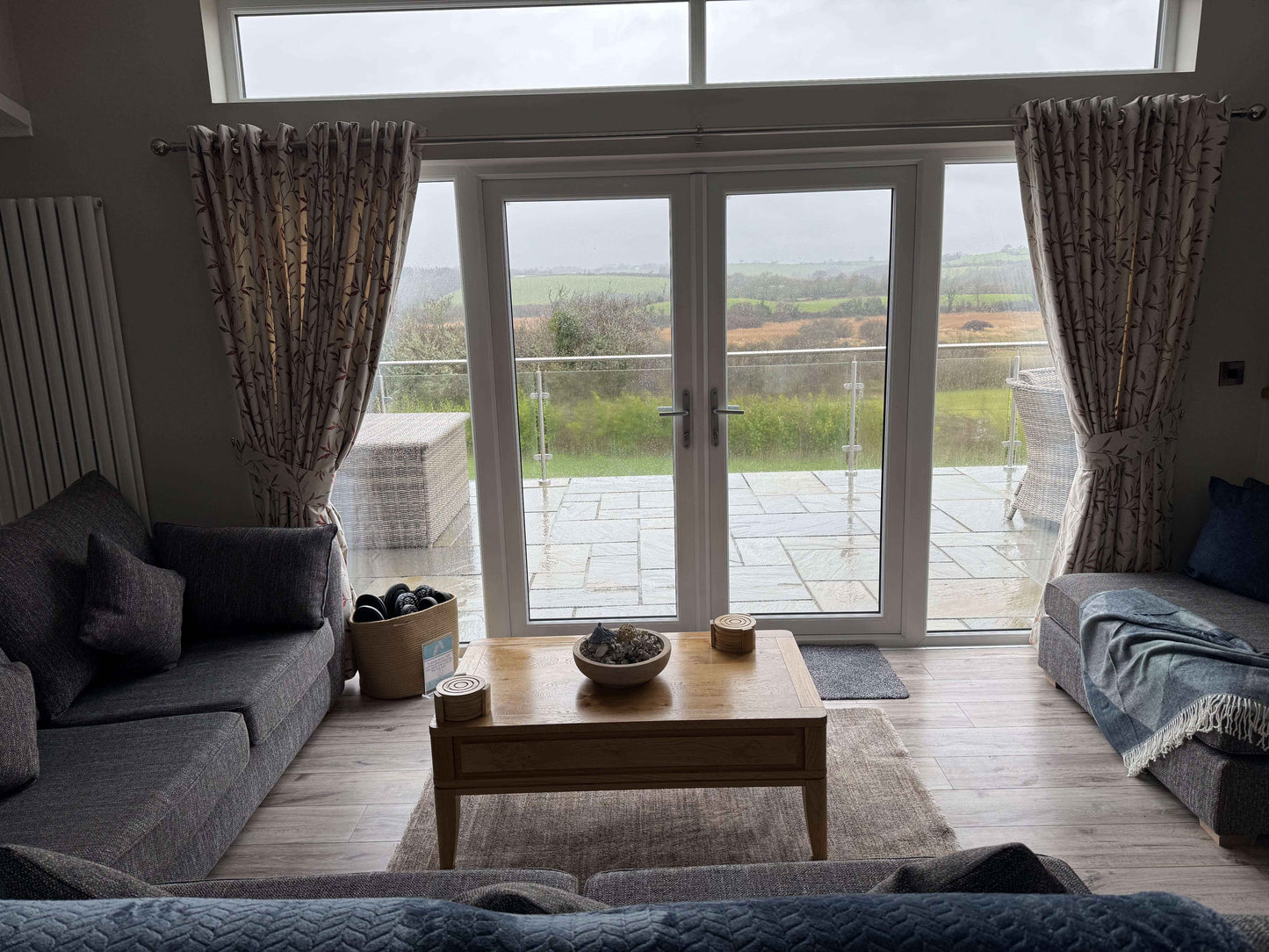 Valley View Lodges - Luxury Lodges with hot tub near Tenby