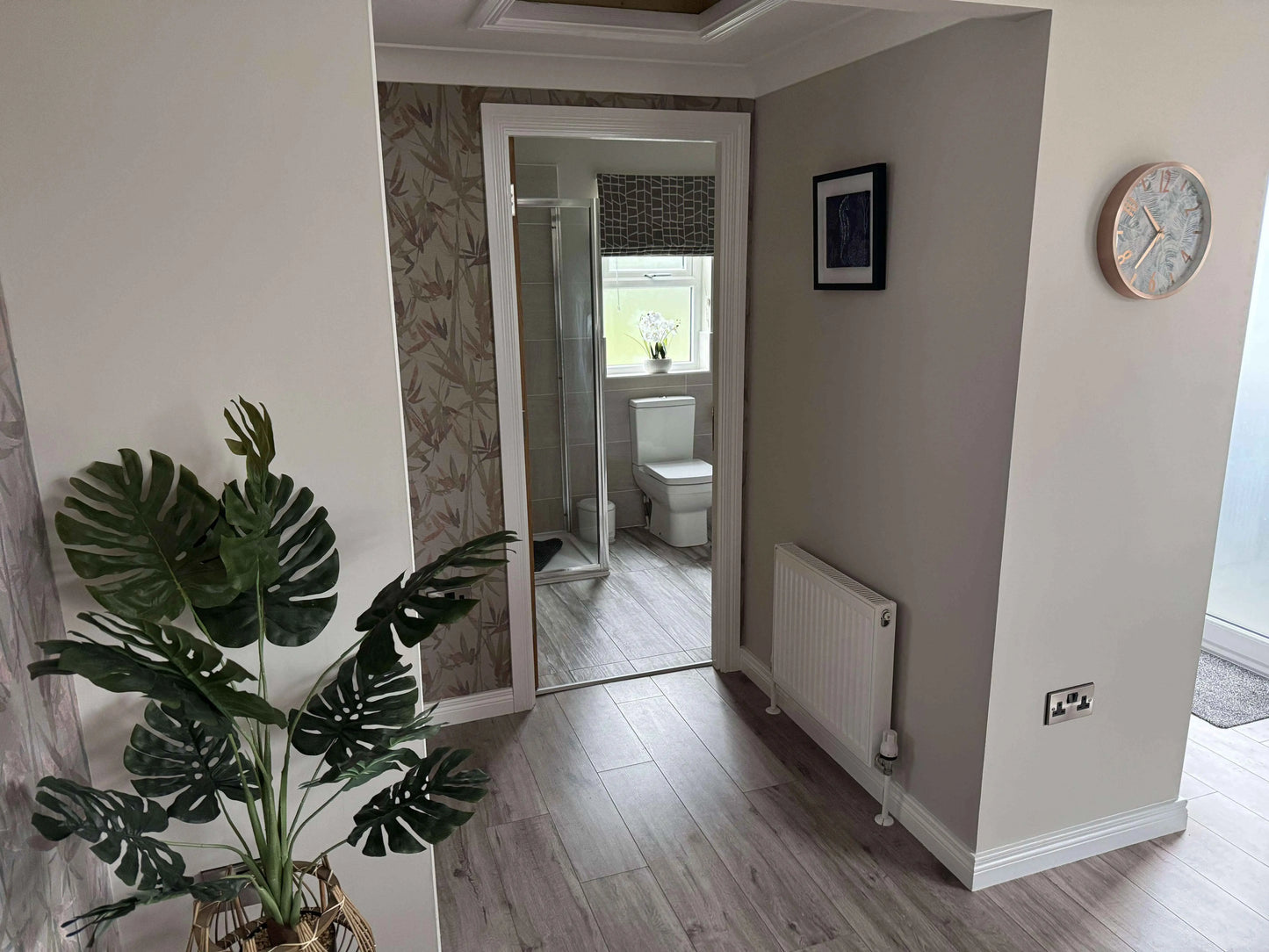 Valley View Lodges - Luxury Lodges with hot tub near Tenby