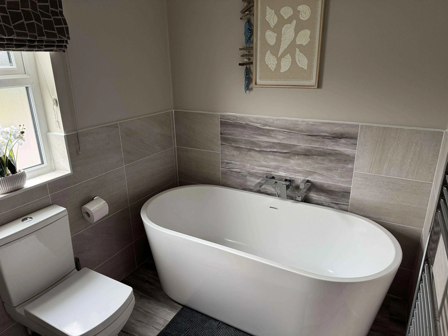 Valley View Lodges - Luxury Lodges with hot tub near Tenby